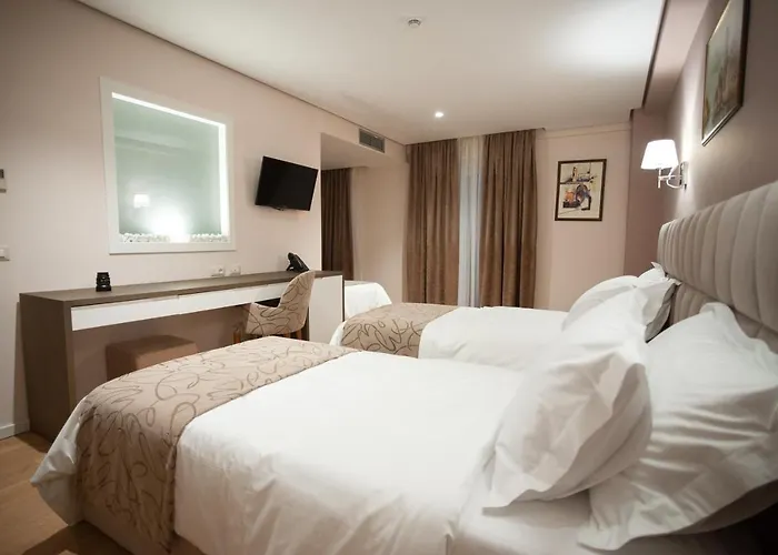 Doanesia Premium & Hotel 4*